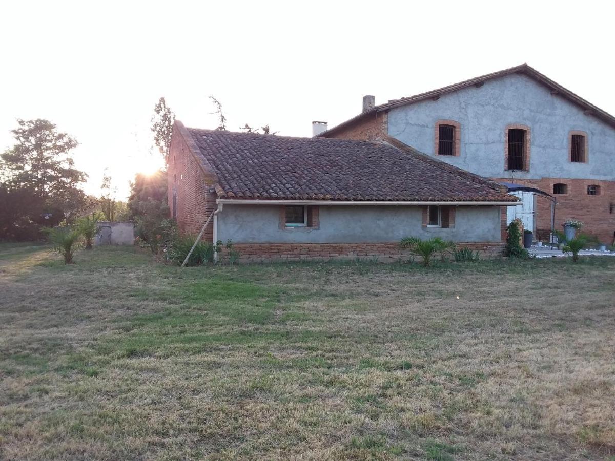 Charmante Dependance En Campagne Samatan Екстериор снимка